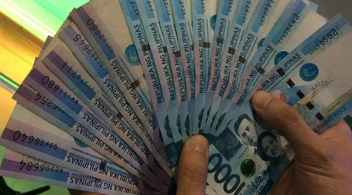 Government workers to receive mid year bonus starting May 15, 2021